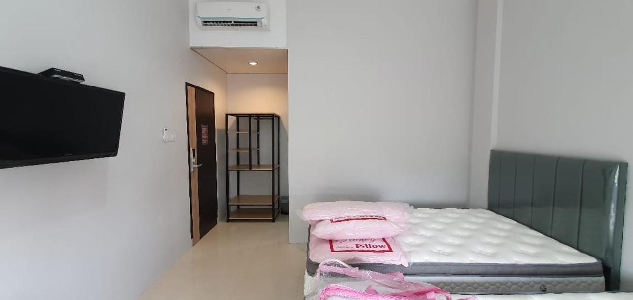 Reddoorz Plus Near Siloam Hospital Balikpapan Bagian luar foto
