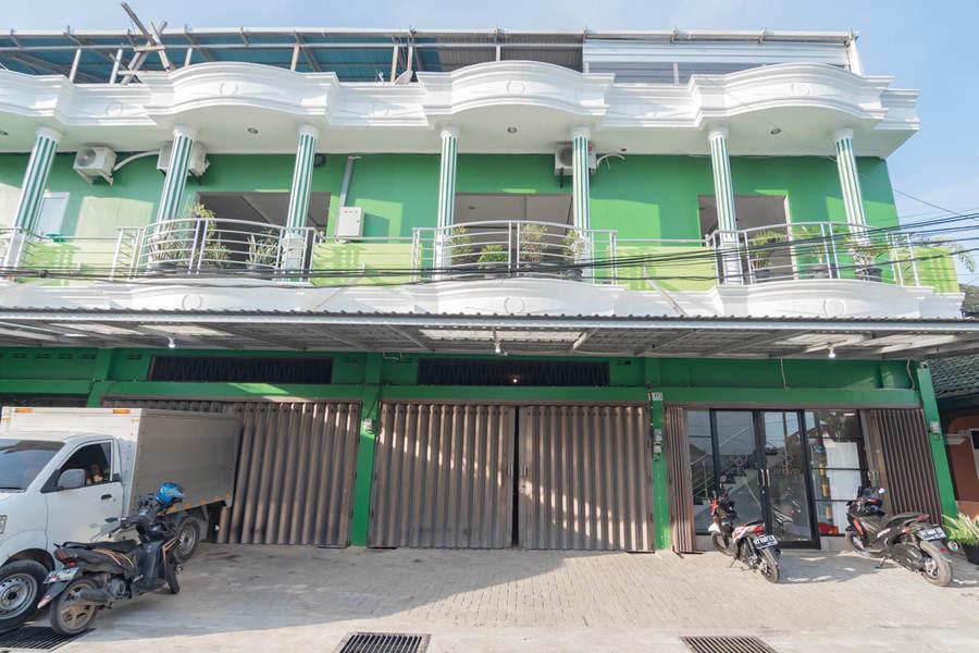 Reddoorz Plus Near Siloam Hospital Balikpapan Bagian luar foto